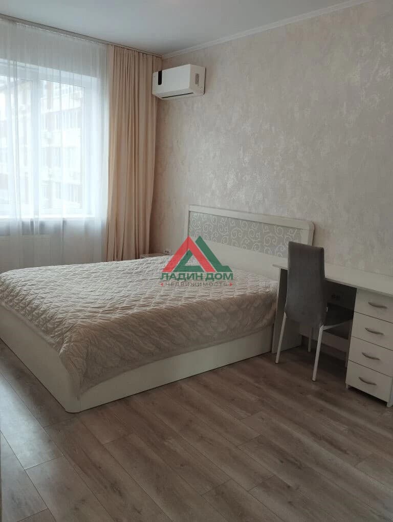 3-комнатная квартира, ул им. Дунаевского И.И., 24
