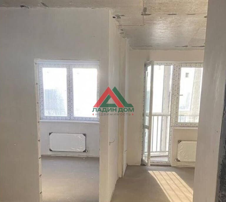 3-комнатная квартира, ул им. Адмирала Крузенштерна, 6