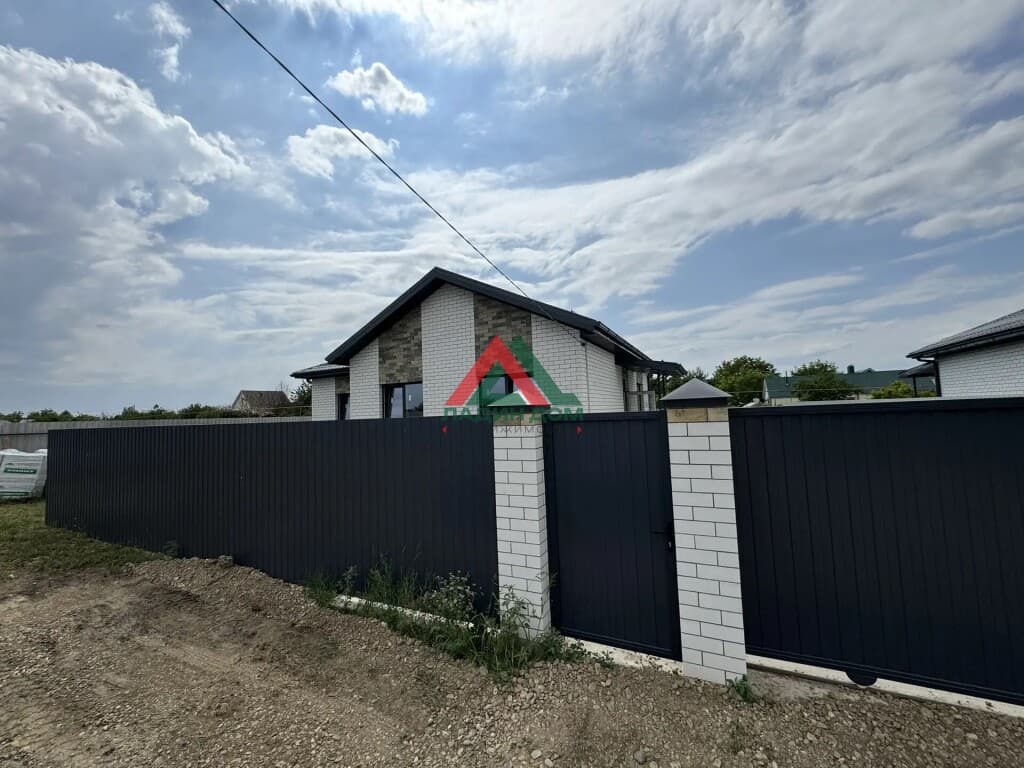 Дом с участком — фото 3