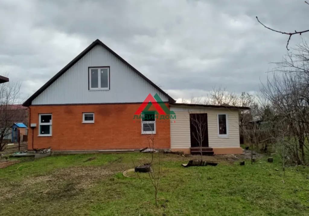 Дом с участком, ул Клубничная, 66