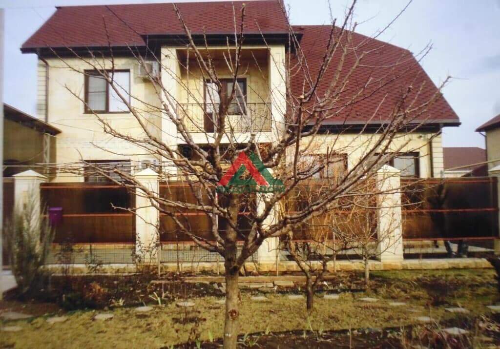 Дом с участком — фото 2