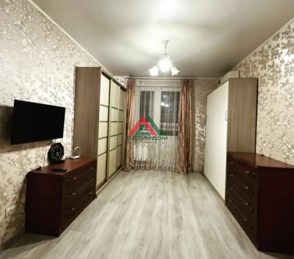 1-комнатная квартира, ул им. Петра Метальникова, 28