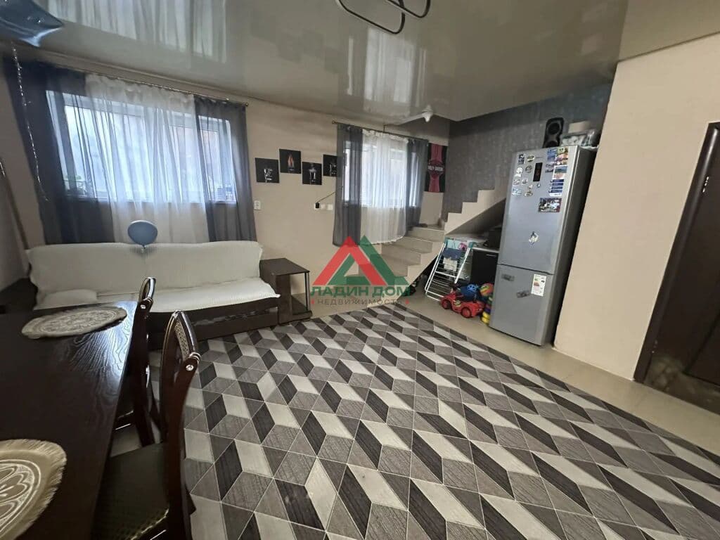 2-комнатная квартира, ул Агрохимическая, 83