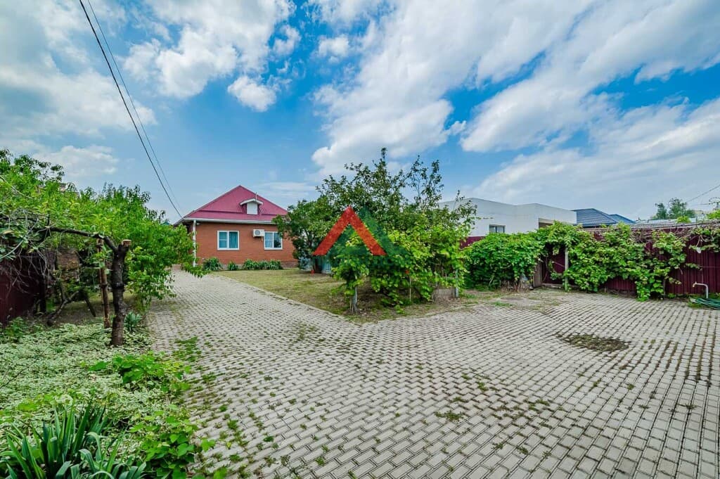 Дом с участком — фото 4