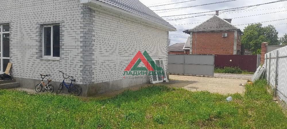 Дом с участком — фото 4