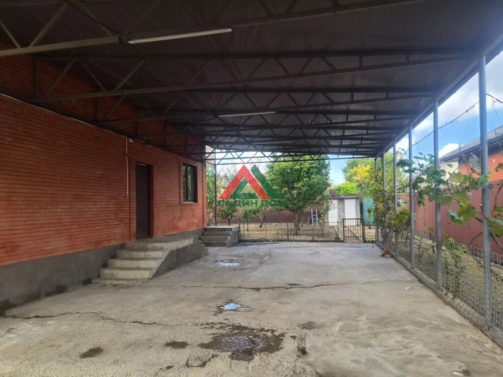 Дом с участком — фото 4
