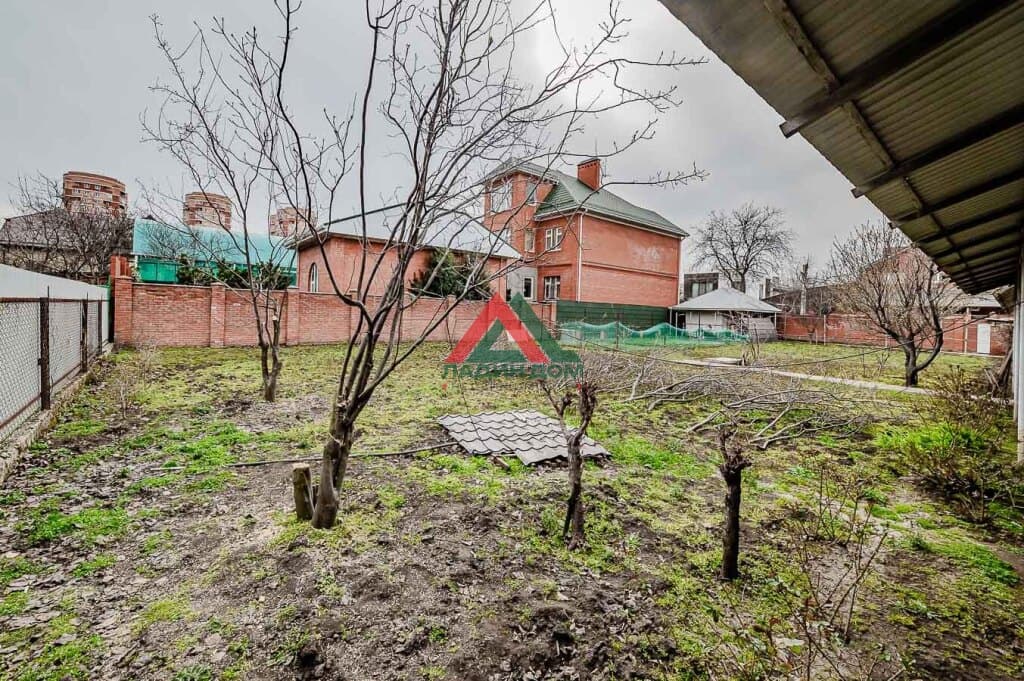 Дом с участком — фото 2