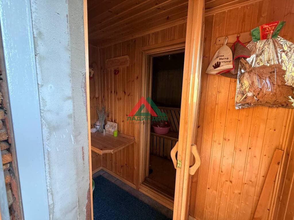 Дом с участком — фото 4