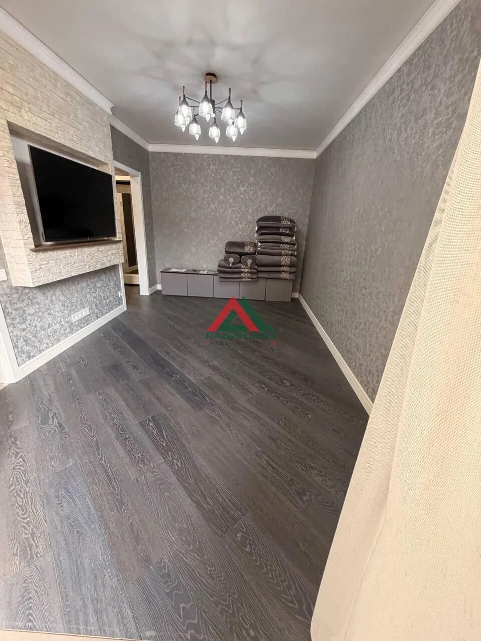 1-комнатная квартира, ул им. Комарова В.М., 21/1, корпус 1